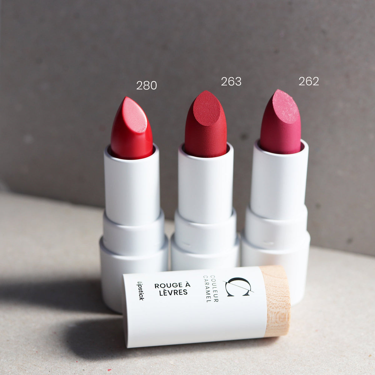 Rouge à lèvres satiné 280 263 262 Couleur  Caramel 