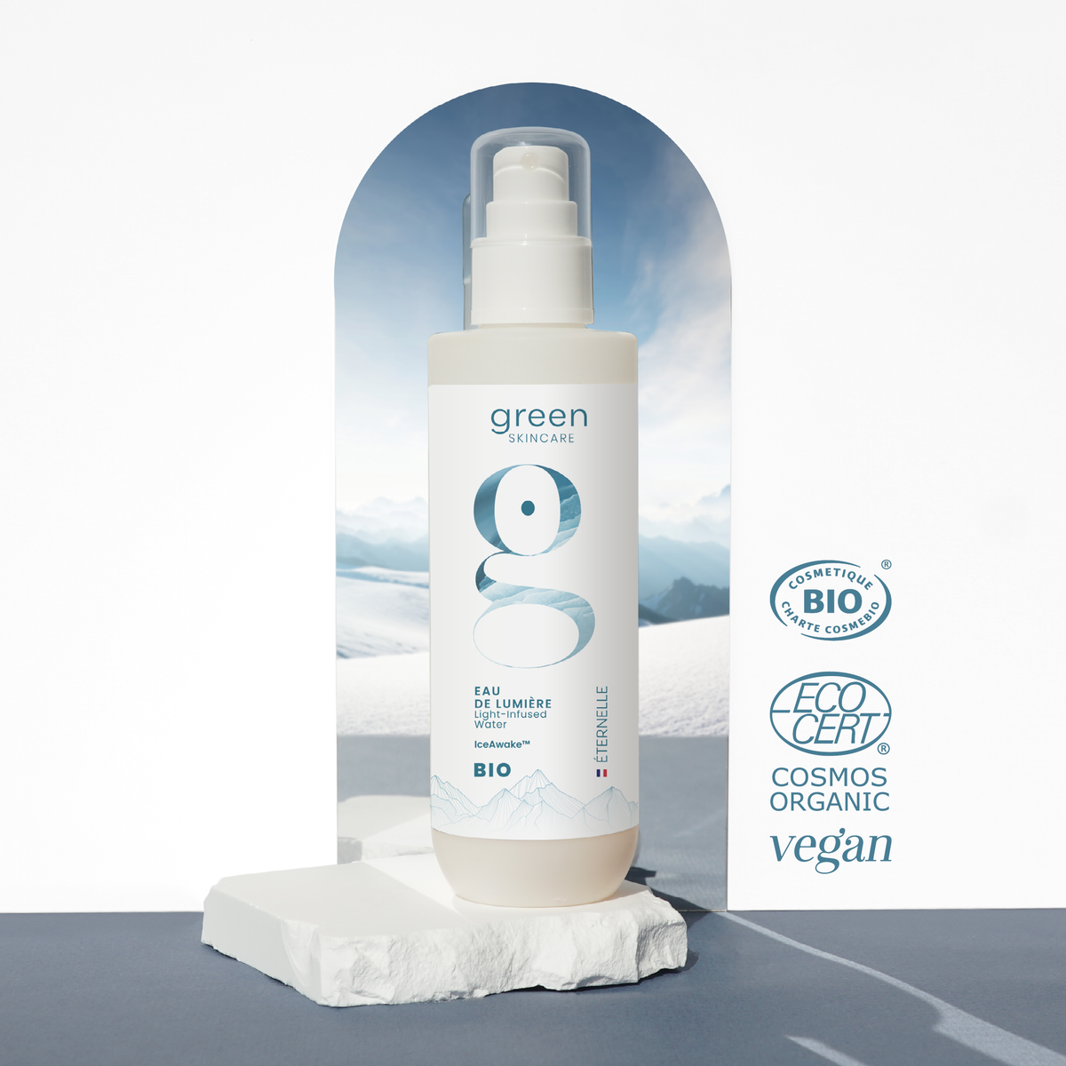 eau de lumiere soin visage eternelle green skincare bio 